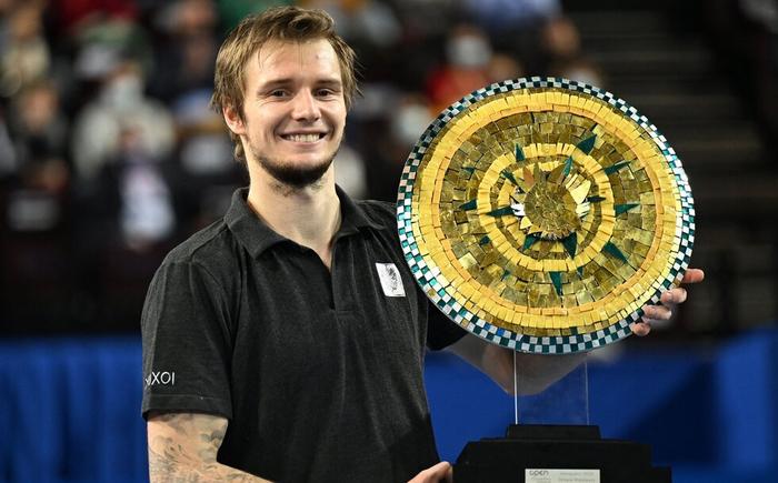 新援的加入 新援的加入