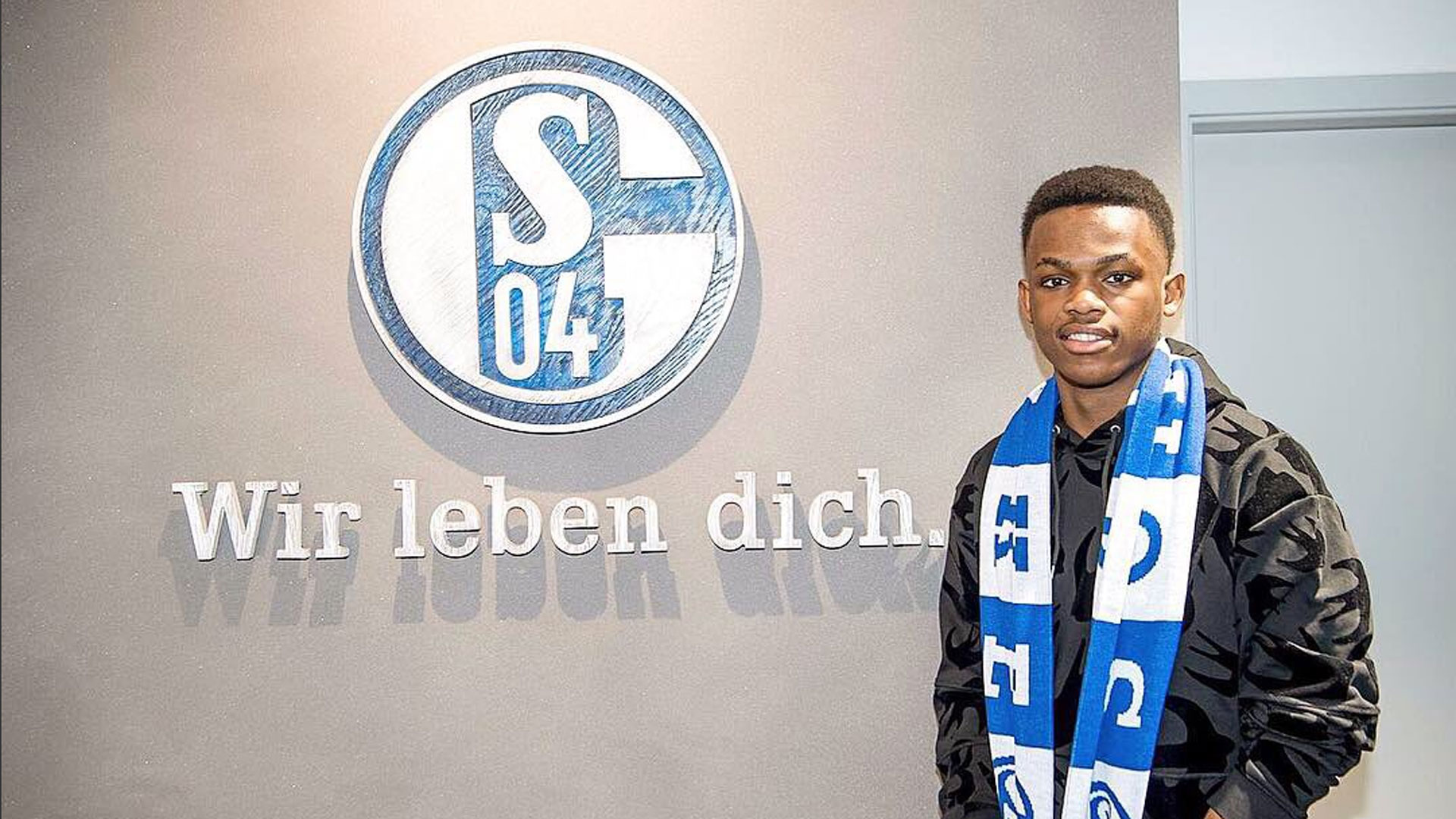 杯的全球大 杯的全球大