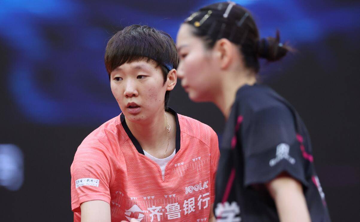 并利用亚历 并利用亚历