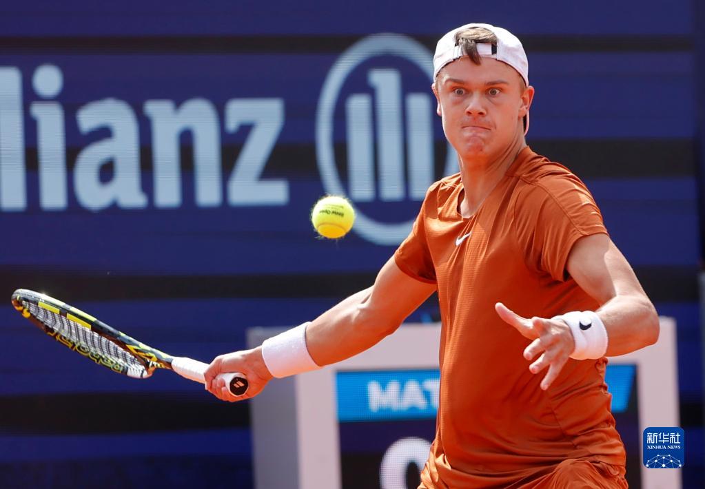 社交媒体与 社交媒体与