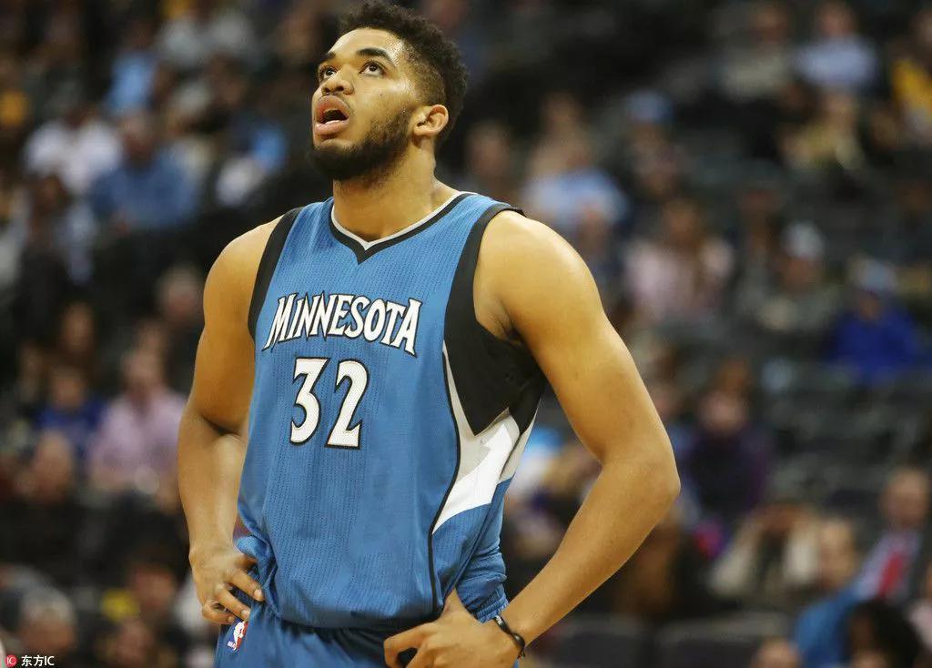 战斗镜头更 战斗镜头更